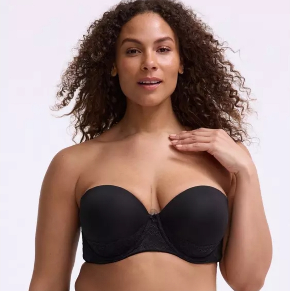 Removeable Straps (Strapless) Black With Lace-Detail Bra for Supportive Comfort